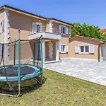 Villa Lotus Elite Estate Pula