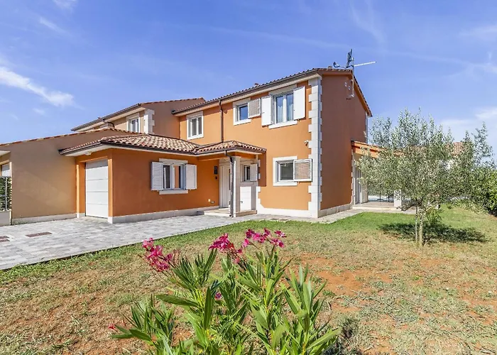 Lotus Elite Estate *