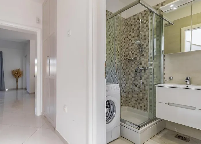 فيلة Lotus Elite Estate *