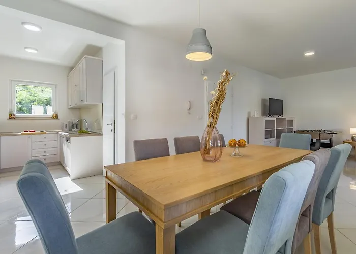 Lotus Elite Estate *