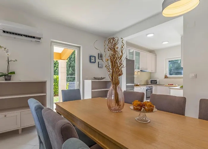 Lotus Elite Estate فيلة *